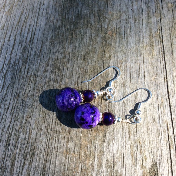 Purple and silver earrings - Picture 3 of 6